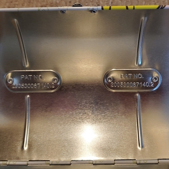 Tinker Bell Tin Barrel Bag Lunch Box Green & Lavender Beaded Handle - Picture 5 of 7